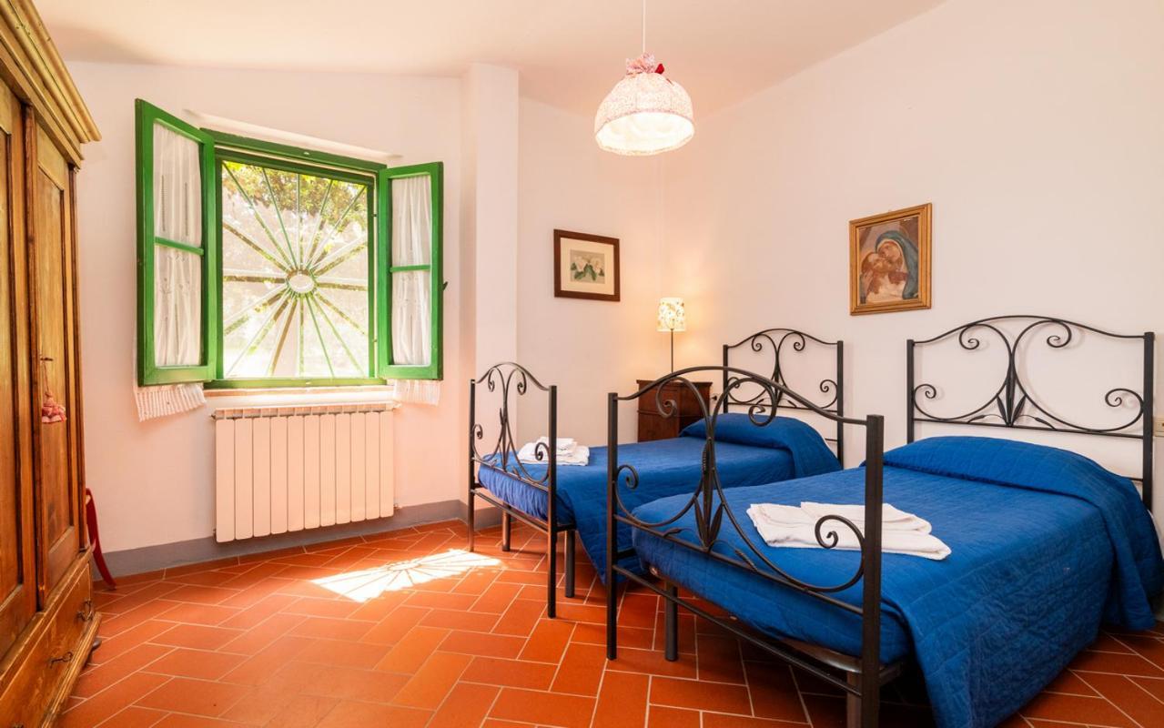 Agriturismo La Godiola Gioiella ภายนอก รูปภาพ