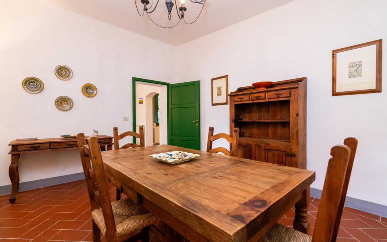 Agriturismo La Godiola Gioiella ภายนอก รูปภาพ
