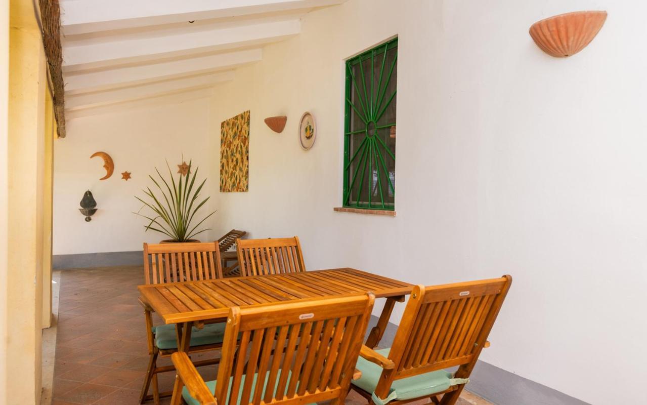 Agriturismo La Godiola Gioiella ภายนอก รูปภาพ