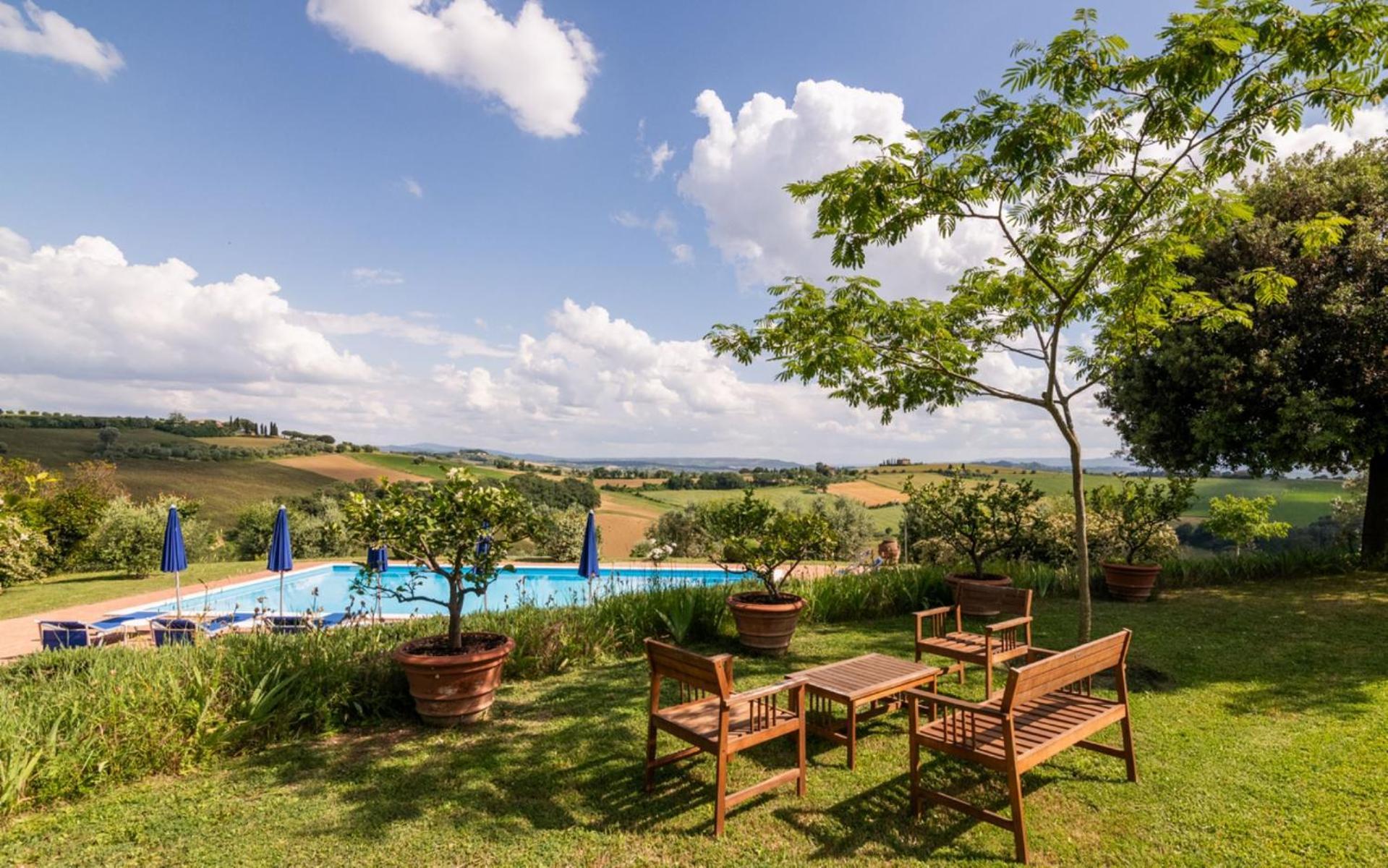 Agriturismo La Godiola Gioiella ภายนอก รูปภาพ